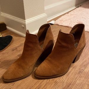 Steve Madden boots, size 9.5, 3+ inch heel